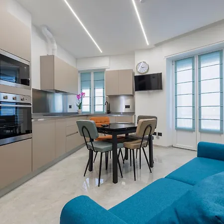 Apartment Design - Ai Piedi Delle Alpi&centro Storico